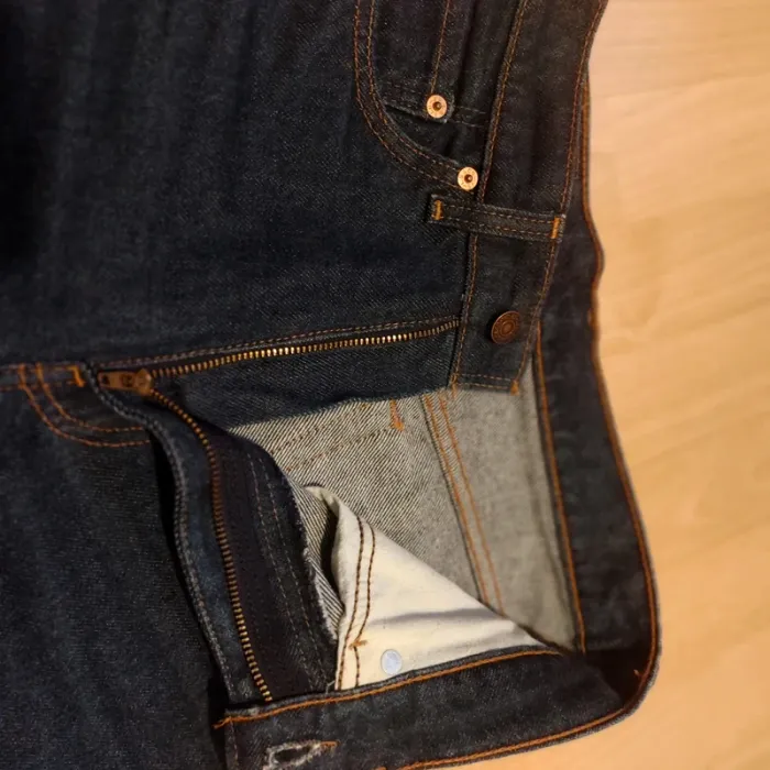 Jeans Levis - photo numéro 3