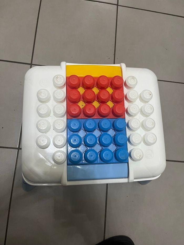 Table legos