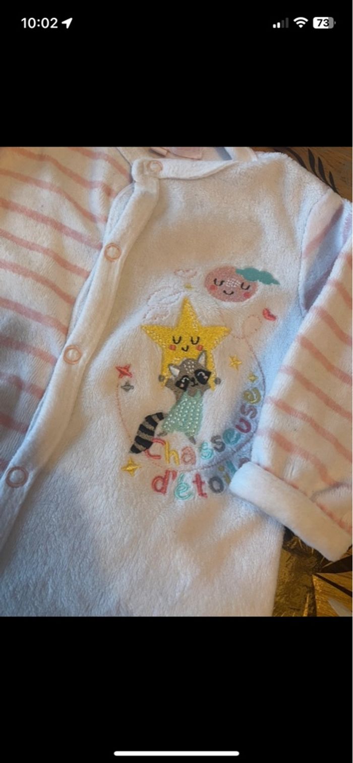 Pyjama d’hiver à pressions avant blanc à rayures roses + bonnet bb 0/6 mois - photo numéro 3