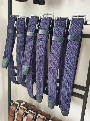 Ceinture élastique en cuir véritable bleu marine longueur 115 cm