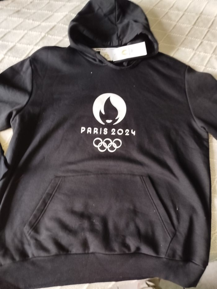 Sweat à capuche homme t.XL