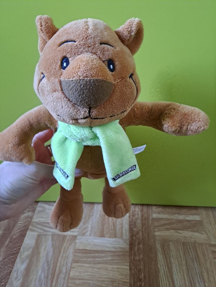 Ours brun a l écharpe verte - photo numéro 5