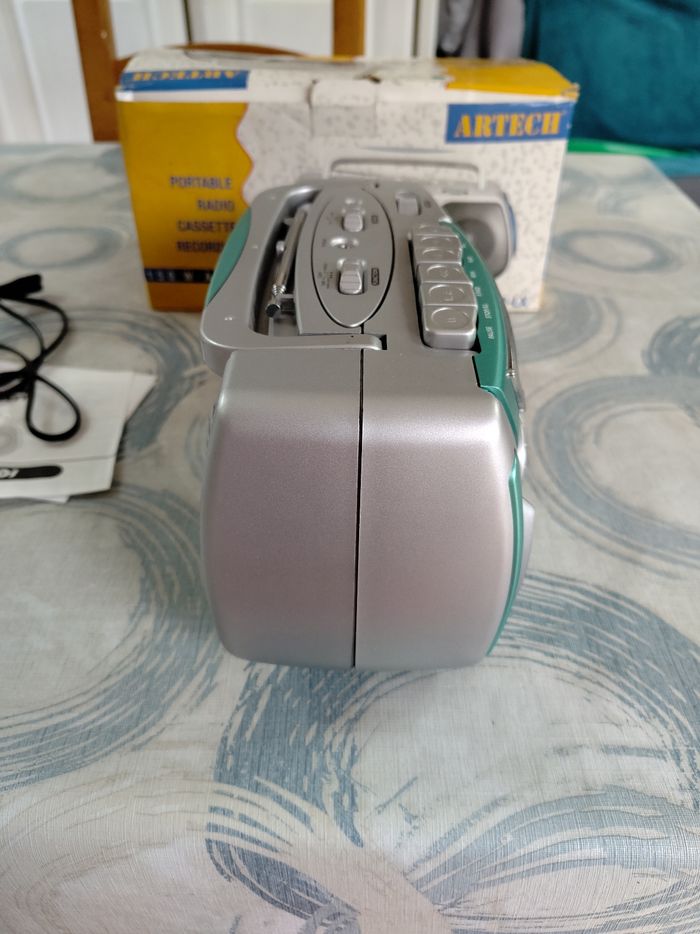 Radio cassette - photo numéro 5