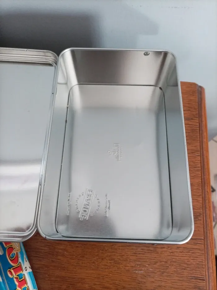 Boite en metal rectangulaire - photo numéro 2