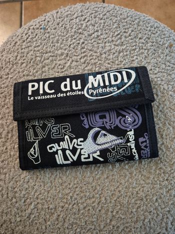 Portefeuille Quiksilver Noir et Violet "Pic du Midi"