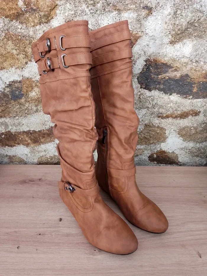 Bottes simili cuir taille 37