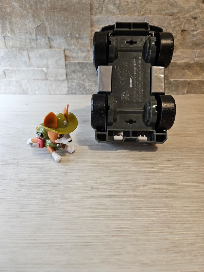 Paw Patrol Deluxe Véhicule + figurine Tracker - photo numéro 7