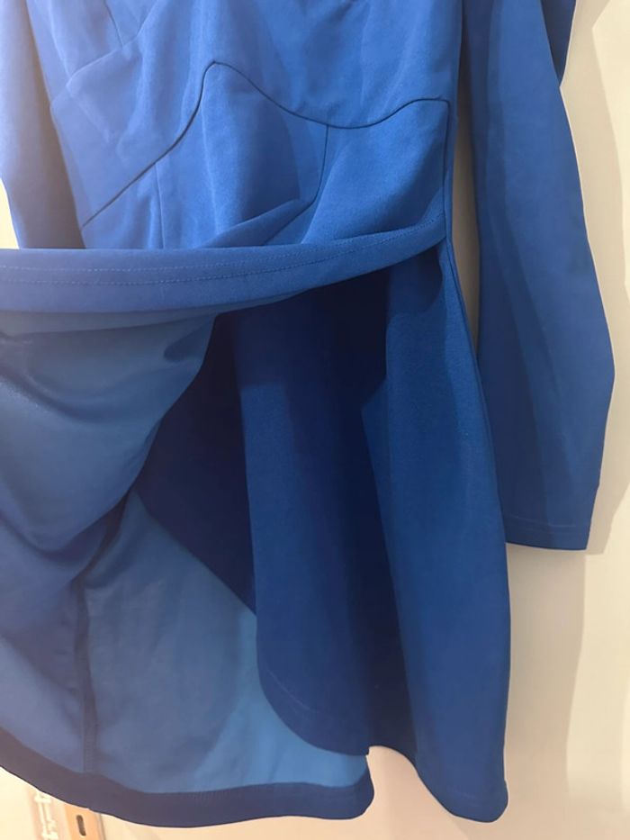 Petite robe bleu taille M shein - photo numéro 3