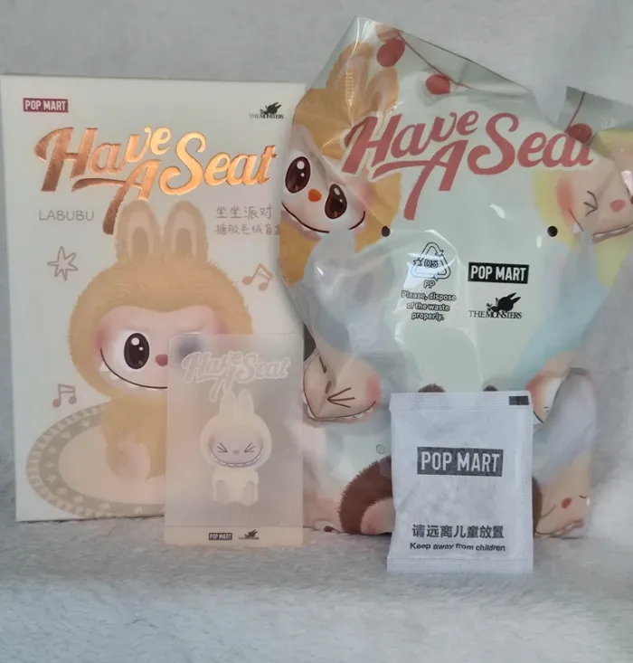 Pop Mart The Monsters Have a Seat Series – Sisi