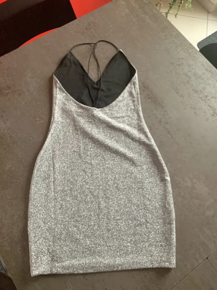 Robe Divided H&M femme - photo numéro 2