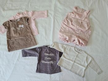 Lot vetements fille 1 mois