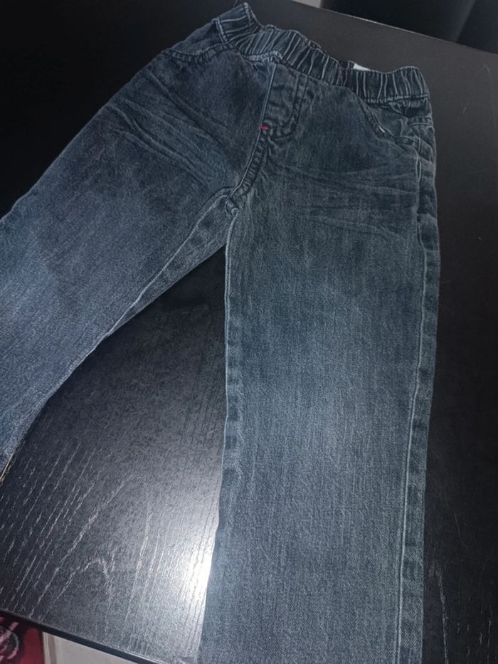 Jean C&A taille 92 cms - photo numéro 3