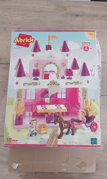 chateau abrick 18mois