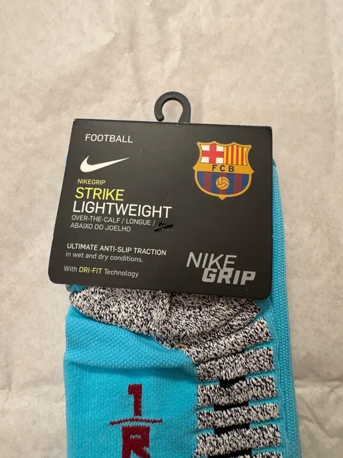 Chaussettes de foot Nike Grip FC Barcelone taille 36/38 authentique neuf - photo numéro 3