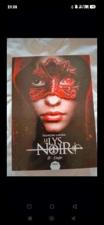 2 livres neufs 