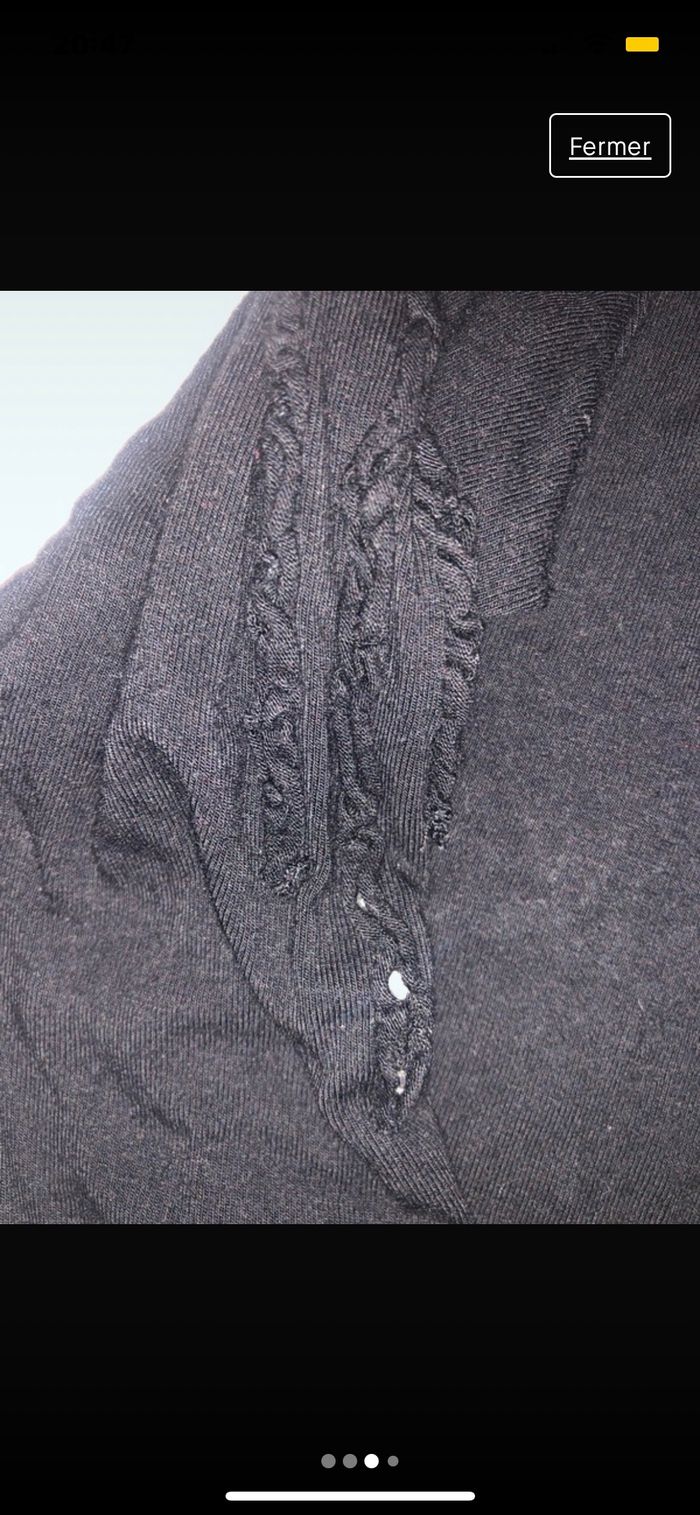 Col roulé noir avec strass sur les épaules - photo numéro 3