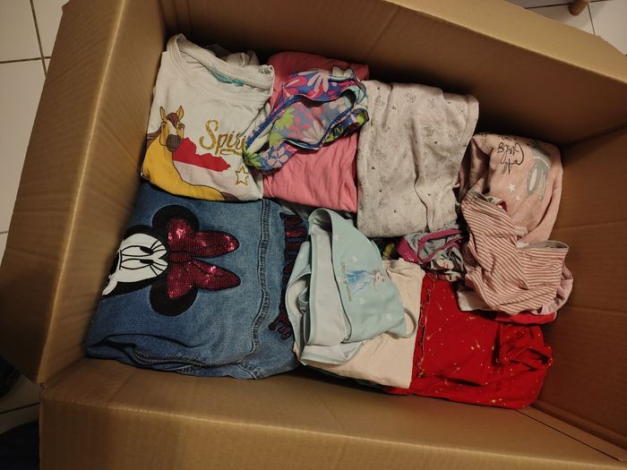 Lot vêtements fille 5 ans