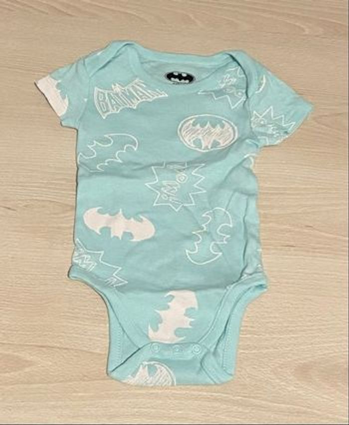 Bodies 6 mois x3 - photo numéro 2