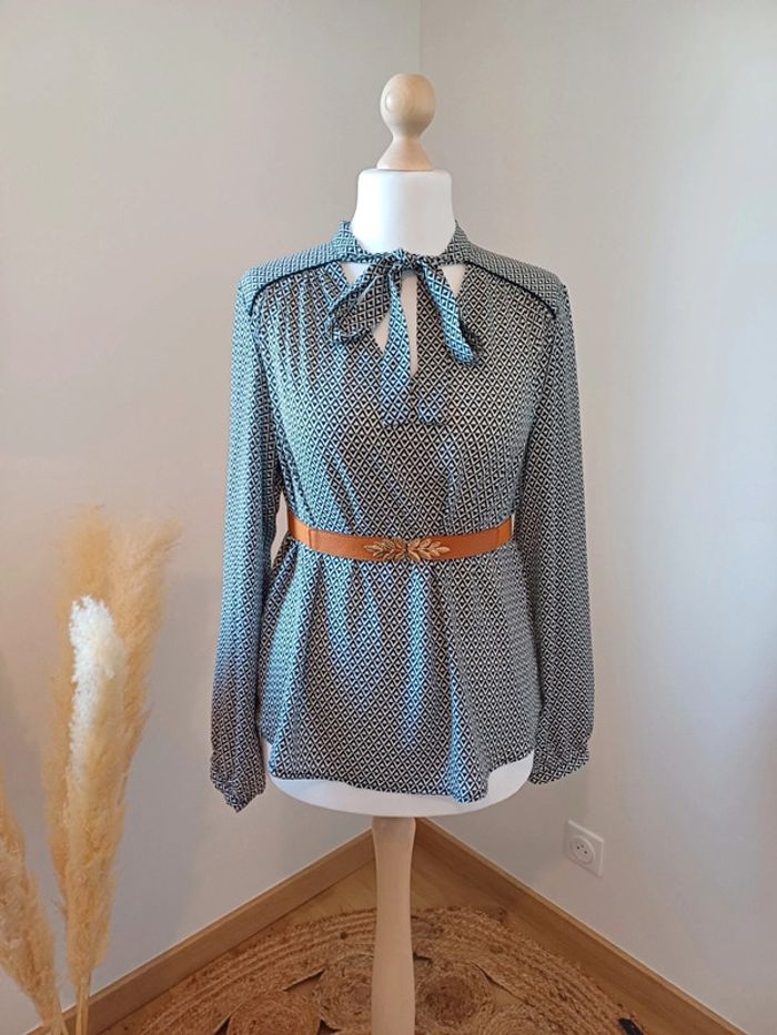 Blouse noire et blanche à motifs Kiabi taille L 40 - photo numéro 8
