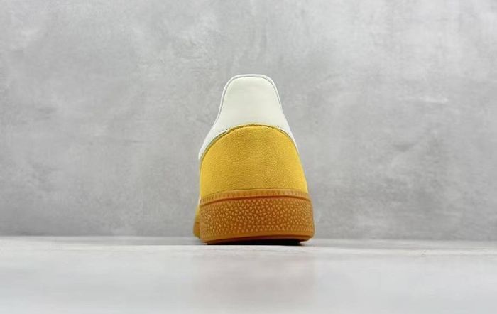 Baskets Adidas taille 36.5 - photo numéro 6