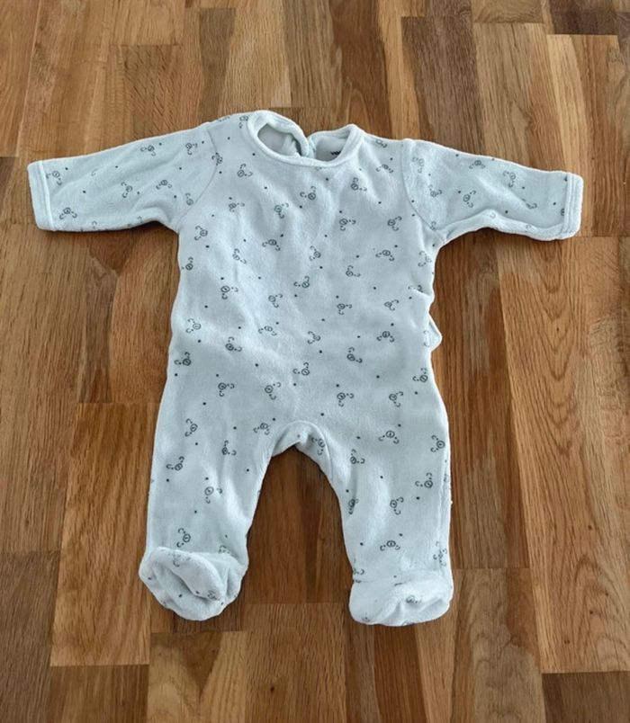 Lot 2 pyjamas en velour 1 mois - photo numéro 2