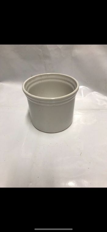 Pot pour salle de bain : dentifrice /brosse à dents