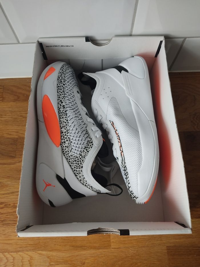 Baskets Jordan Luka 1 T 38.5 - photo numéro 6