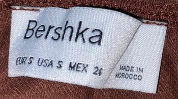 Crop top chocolat s bershka