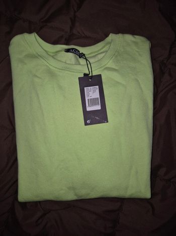 Pull vert fluo