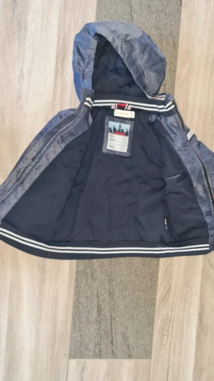 Veste - photo numéro 2