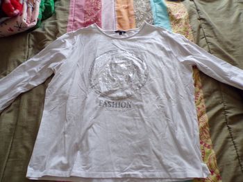 Tee-shirt blanc motif argenté T6