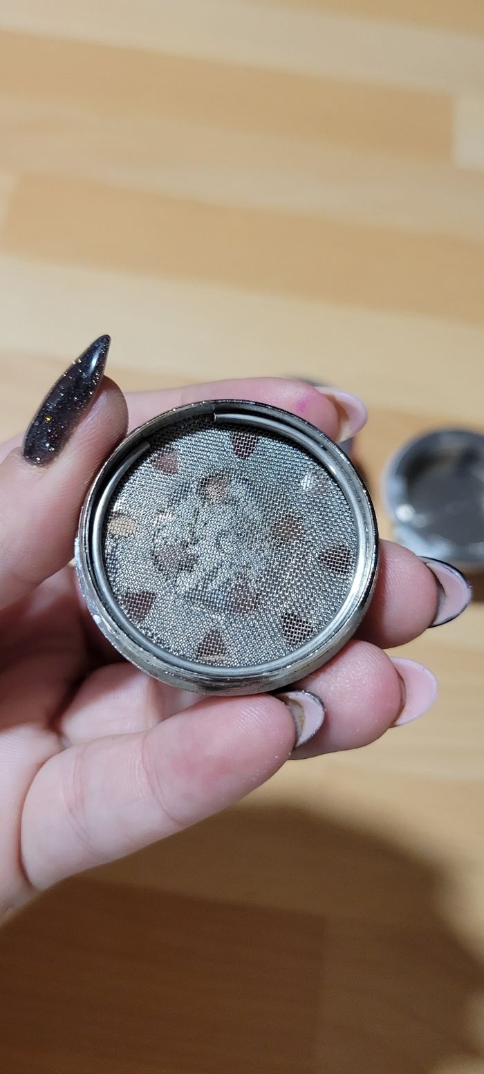 Pokeball grinder - photo numéro 3