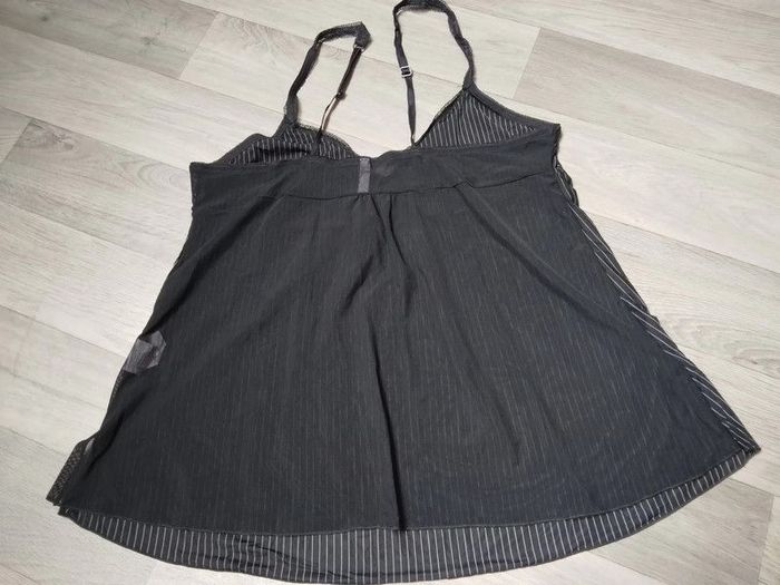 haut femme T.L neuf - photo numéro 2