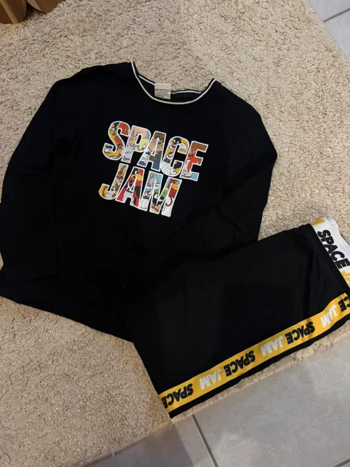 Pyjama deux pièce Space Jam 6/7ans