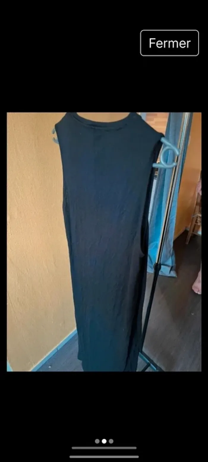 Robe moulante longue noire taille 36 - photo numéro 2