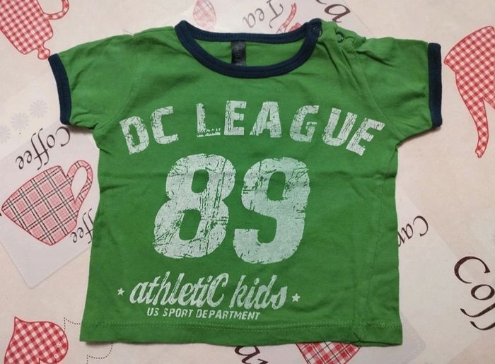 Tee-shirt DC League