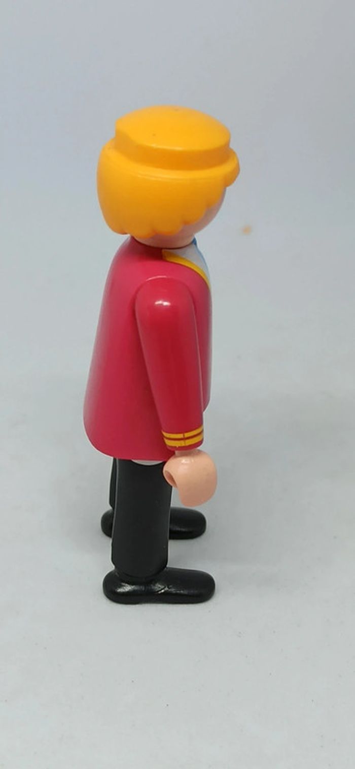 Homme d'hôtel avec cravate bleu playmobil - photo numéro 2
