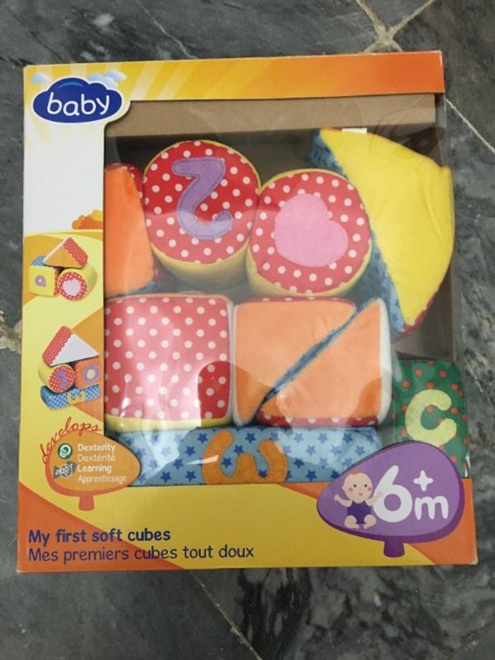 Premiers cubes tout doux - à partir de 6mois