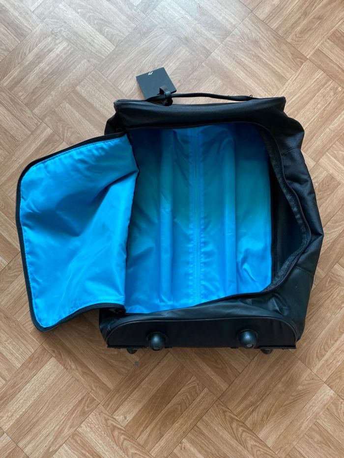 Valise à roulettes noir / bleu Newfeel (NEUF) - photo numéro 3