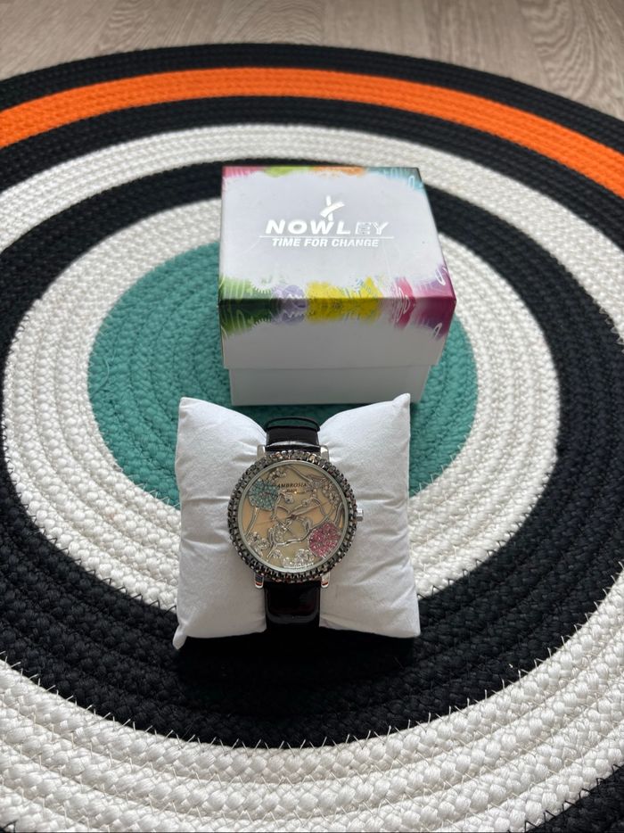 Montre neuve - photo numéro 4
