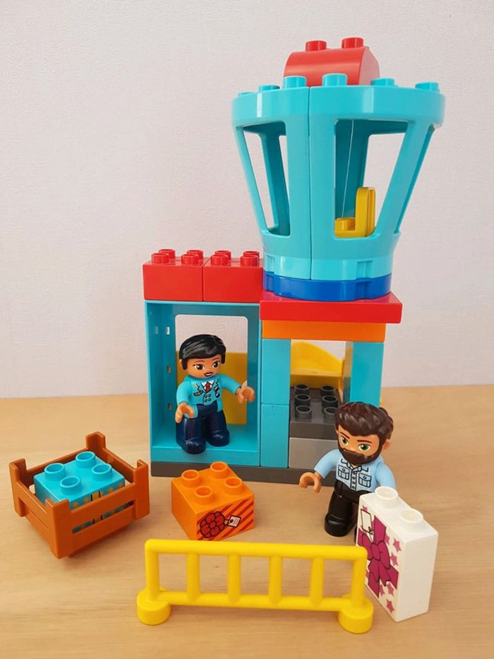 Lego Duplo aéroport et avion - photo numéro 11