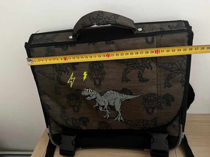 Cartable dinosaure - photo numéro 5