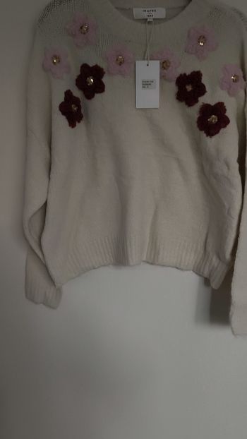 Pull fleuri