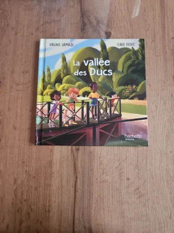 Livre mac do la vallée des Ducs