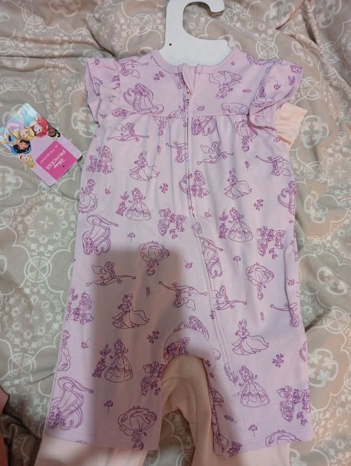 Lot bébé fille Neuf