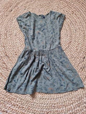 Robe kaki kiabi 8 ans