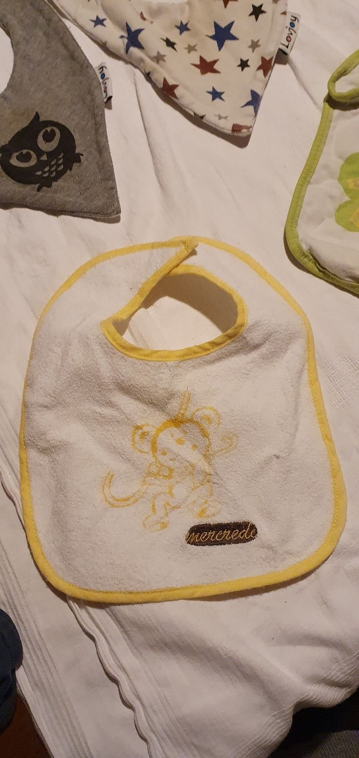 Bavoirs lot x9 - photo numéro 3