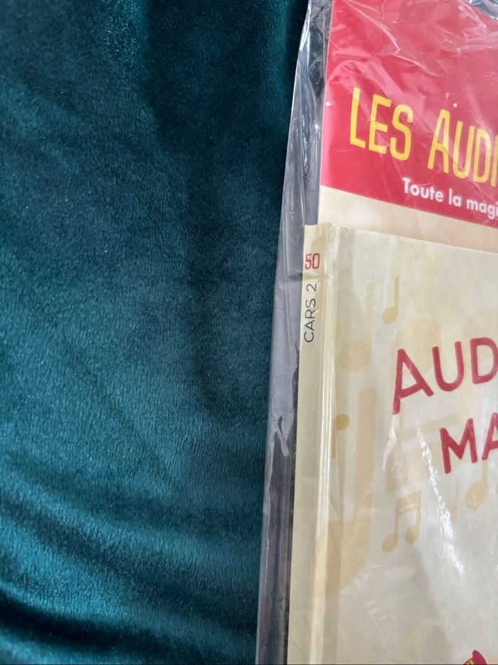 Figurine + Livre Cars 2 n 50 Les Audiocontes Magiques Disney Altaya - photo numéro 3