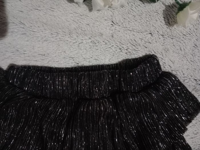 Jupe 8 ans noire argenté c84 - photo numéro 3