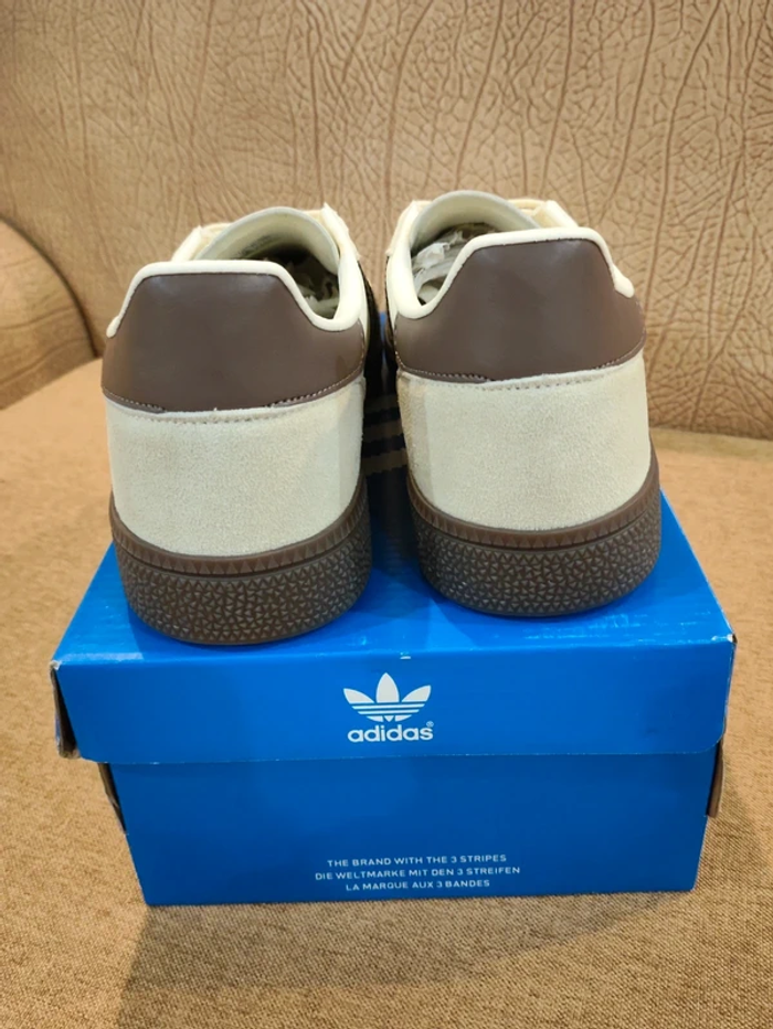 Adidas Handball Spezial taille 39 - photo numéro 4